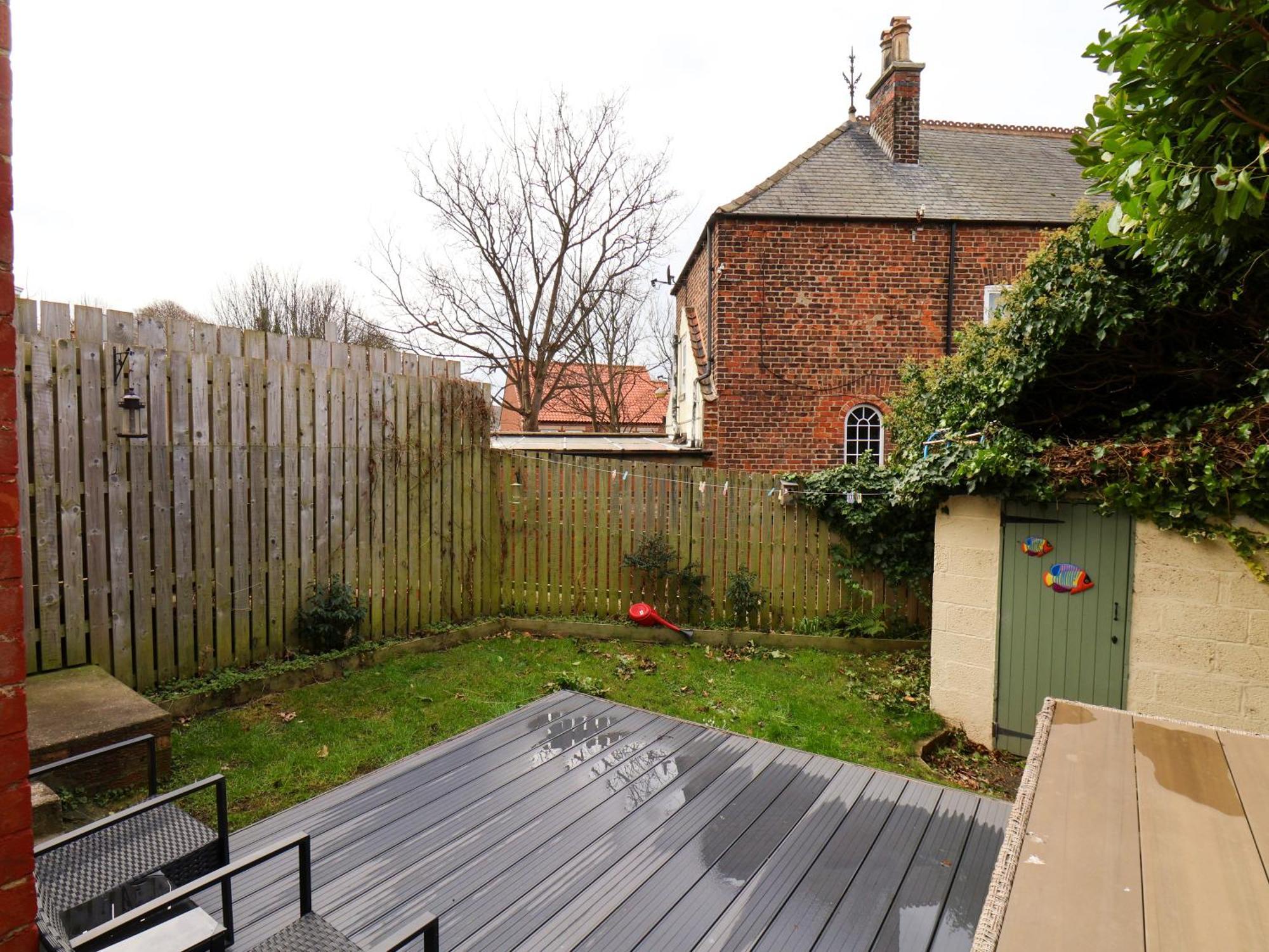 Over Esk Whitby Exterior foto